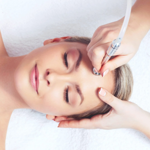 Limpeza de Pele Completa + Peeling de Diamante